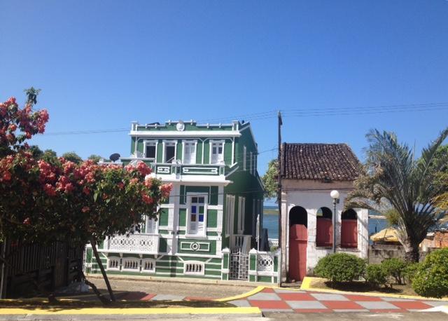 Casarao Verde Hostel 伊塔卡雷 外观 照片