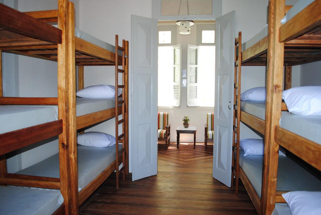 Casarao Verde Hostel 伊塔卡雷 外观 照片